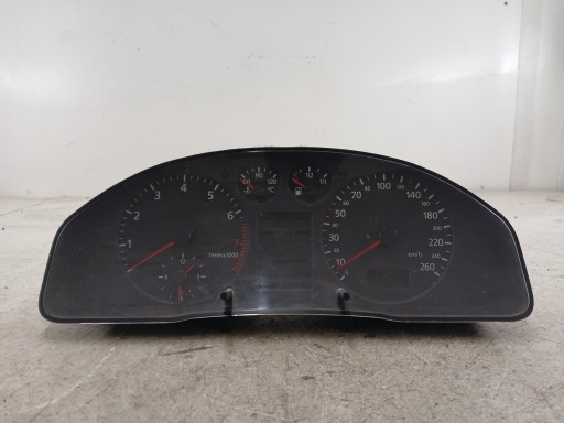 AUDI A4 B5 1.8 T budíky budiky 8D0919860G