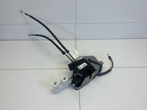 lock door front right side Hyundai Tucson 3 facelift 2019 81320D3000