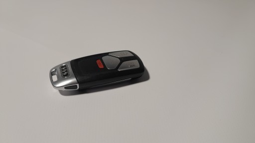 AUDI A4 B9 key PILOT 4M0959754AK