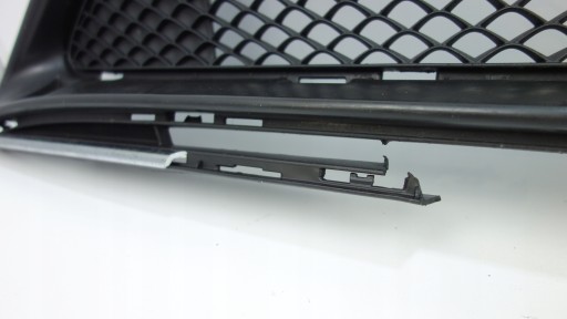 MERCEDES C KLASA W205 LIFT 2018- grille grid bumper front A2058852501