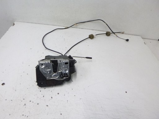 lock door front right Mercedes W203 02r.