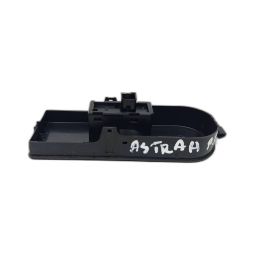 window control switch right front Opel ASTRA H GTC 1.7 CDTI 6 PIN 13197132