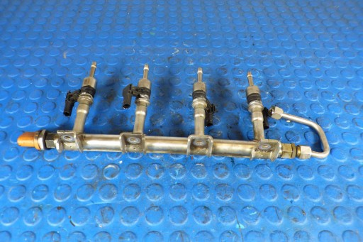 Rampe injection Injecteur Carburant KPL. 03F133320C Skoda Rapid 1.2 TB