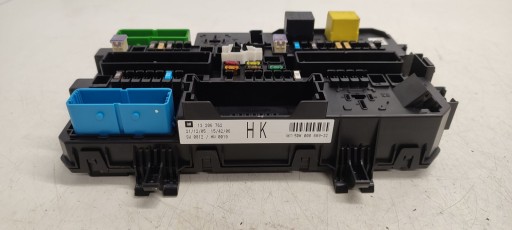 Module fusibles Opel Astra H GTC 1,6 16V