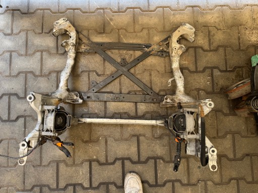 axle beam subframe axle beam front AUDI A4 B8 A5 2008-2011