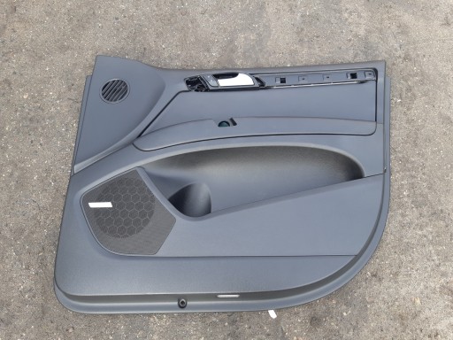 AUDI Q7 4L LIFT side door upholstery right front BOSE 4L1867106