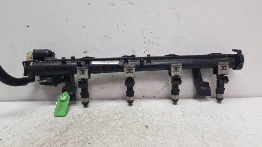 Rampe injection Injecteurs 8A6G-9H487-AA FORD FIESTA MK7 1.25B