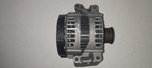 Генератор mercedes-benz mercedes-benz bosch 0 986 047 670