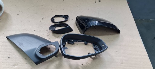 A4 B9 8W cover cap cover mirrors right LY9B 8W0857528