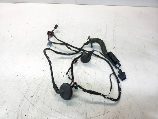bundle door right rear part AUDI Q5 8R LIFT 8R0971688E