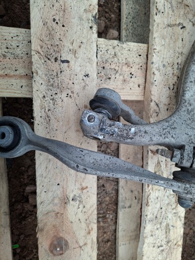 swing z of the pivot left front front left audi a4 b7 B6