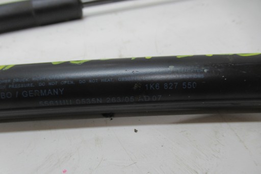 VW GOLF V 05R SILOWNIKI bonnet boot KOMPLET