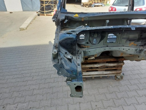 VOLVO XC40 D3 quarter pillar threshold front right 717-15