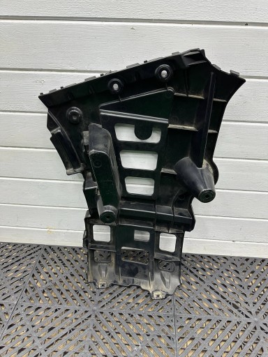 bumper bracket of the rear rear part BMW X1 E84 4884490