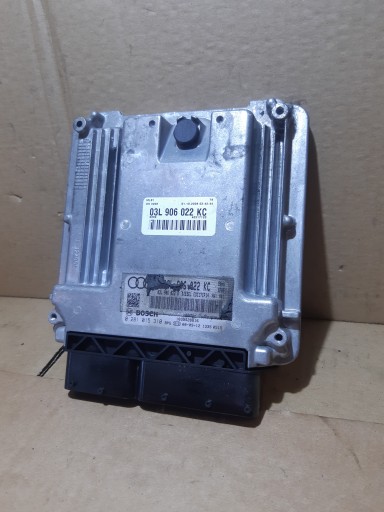 AUDI A4 B8 2.0 TDI computer control unit of the engine 03L906022KC
