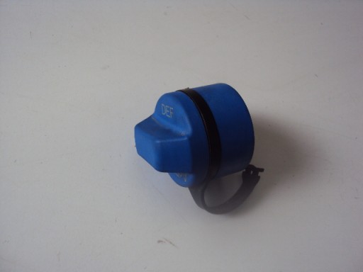 Пробка ADBLUE MERCEDES C-Class W205 FL