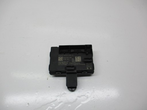 / AUDI A4 8W B9 модуль двери левый задний 8W0959395E
