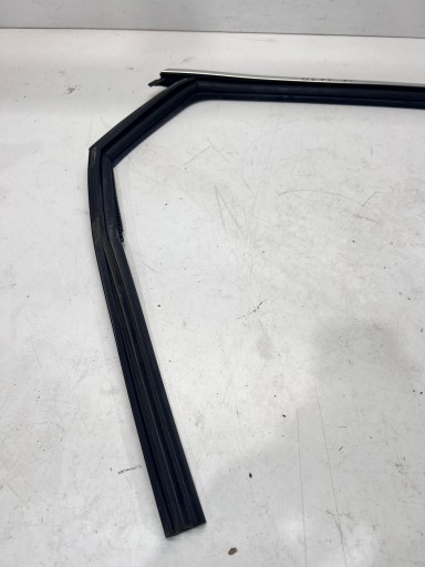 gasket door moulding CHROM right rear part AUDI Q5 FY 80A839432A