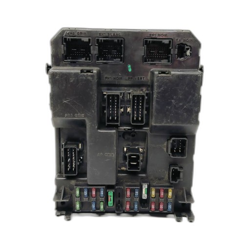 module BSI compartment of fuses Peugeot 307 1,6 16V 9650217380