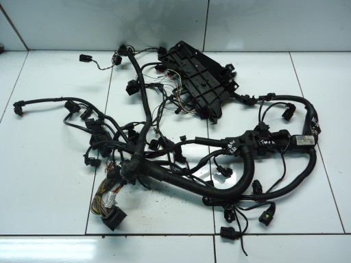 BMW 2.0D N47D20 motor wiring 8507893