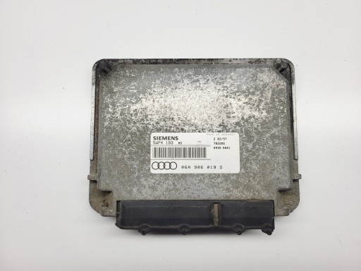 computer control unit of the engine AUDI A3 8L 1.6B 06A906019D