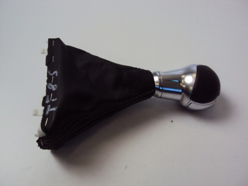 РУЧКА СИЛЬФОНА AUDI TT 8S 1.8 TFSI S-LINE 18 R