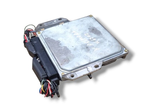 control unit of the engine Nissan Primera P12 2003 27710AW421
