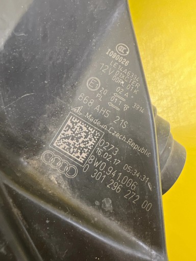 light right Audi A4 B9 8W Xenon 15-19 8W0941006