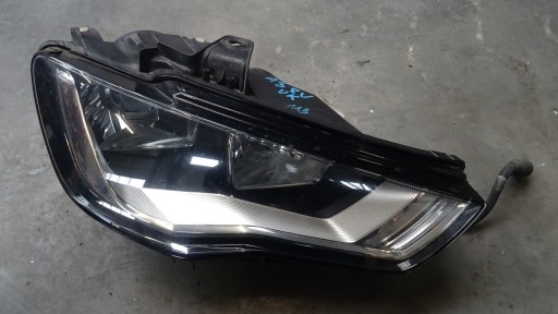 REFLEKTOR right AUDI A3 8V 8V0941004A UK
