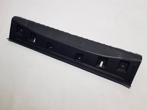 BMW G30 SEDAN lišta kufru kryt stěny zadního 7373574
