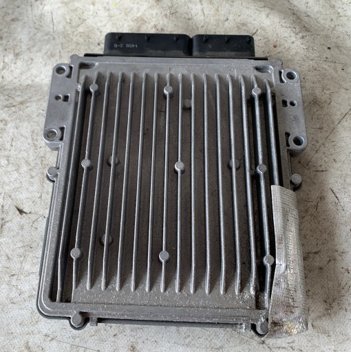 control unit of the engine CITROEN C5 III X7 9675073280