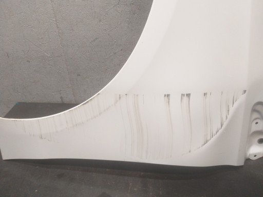 fender front left MERCEDES B KLASA W247