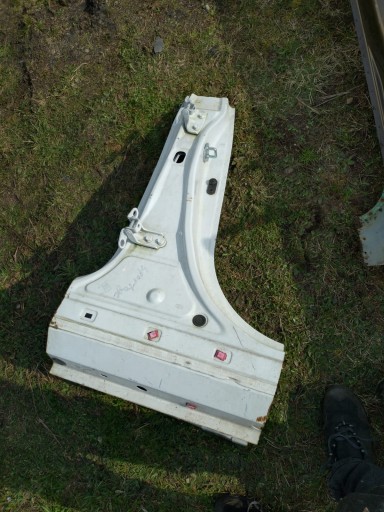 3 2014 - KIA SPORTAGE III СТОЙКА РАМИ, ЦЕНТРАЛЬНА ПРАВА, ПЕТЛІ