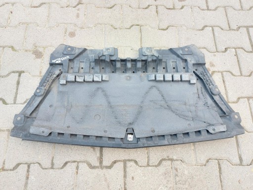 MERCEDES W213 E300de Kombi motorabdeckung untere A2135200200