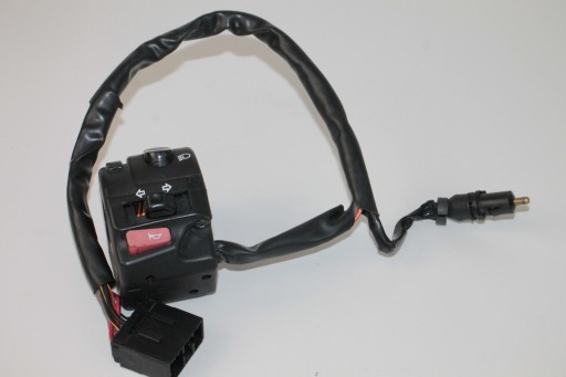 025 - TRIUMPH BONNEVILLE SE 900 ЛІВИЙ ПЕРЕМИКАЧ