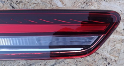 light left rear left rear part W tailgate SKODA KODIAQ II 2025R 57H945093