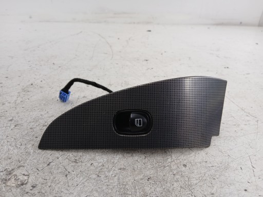 MERCEDES W203 PANEL Vitre Droite Avant