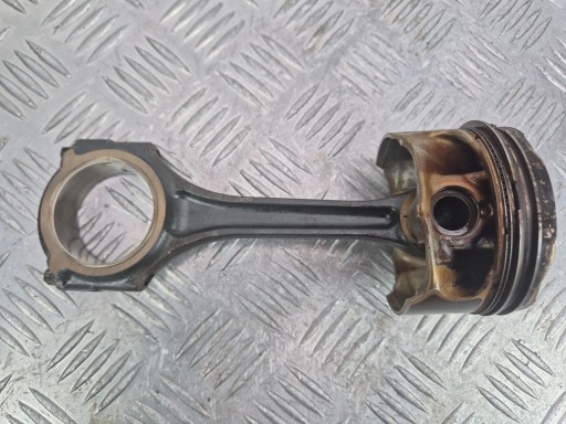 piston with connecting rod Mercedes A160 W176 M270.910 DFA2700317