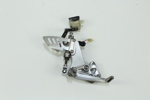 345654321345643233236977 - SUZUKI GSX-R 750 600 K8 K9 L0 комплект передний правый