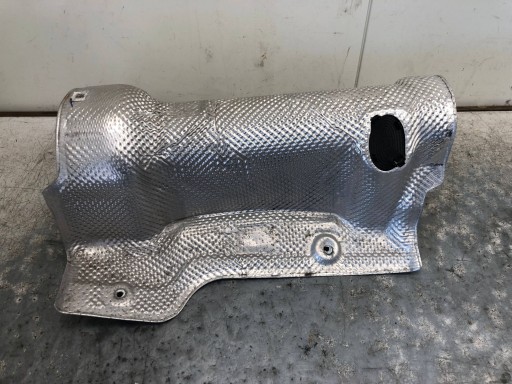 kryt TERMICZNA výfuku MERCEDES W205 KOMBI A2054700347
