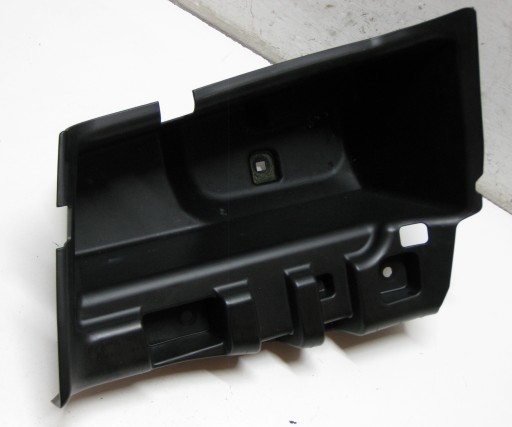 BMW 5 G30 3.0D 19R passenger compartment boot left 7373579