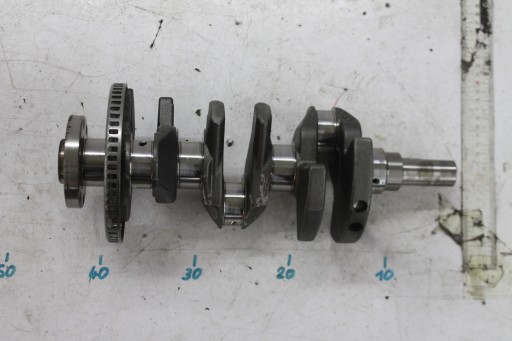 Колінчастий вал gn1g-12a227-ca fiesta mk8 1.5 ecob 18-