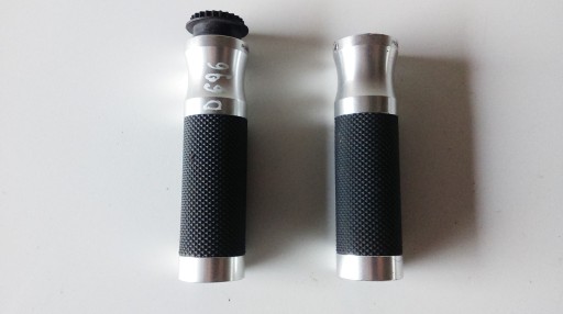 123456043 - DUCATI MONSTER 696 важіль газу