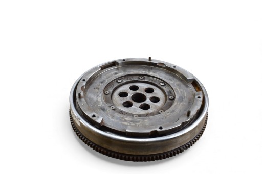 clutch wheel flywheel Opel ASTRA J INSIGNIA A ZAFIRA C 1.8 16V A18XER