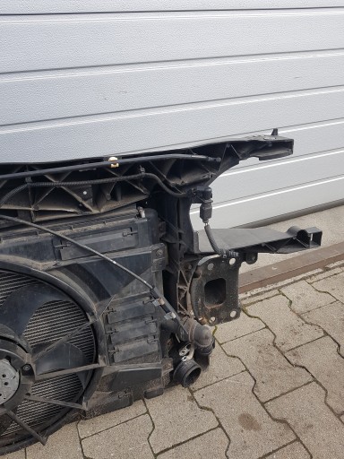 Schlossträger KOMPLET Z CHLODNICAMI SEAT ALTEA XL 1.6 TDI 5P0805588B