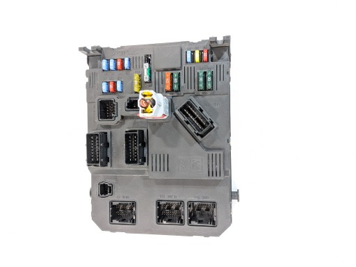 module compartment of fuses OE 9653667680 Peugeot 206 CC 00-07