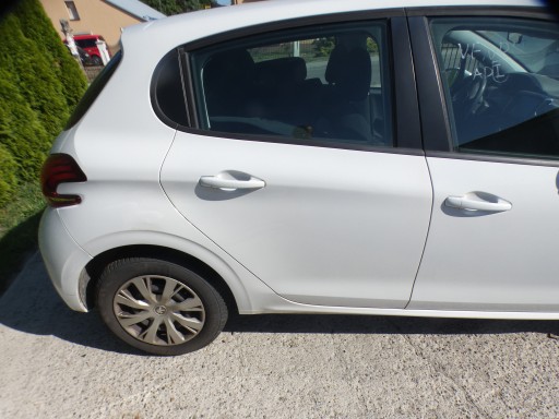 Tür PRAWYY heck rechts hinten PEUGEOT 208 EWP 2018r