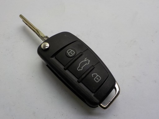 AUDI A3 II 8P Clé PILOT