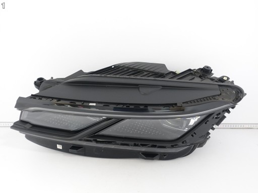 VW TOUAREG 3 III 760 761 CR7 R-LINE 18-23 light FULL LED MATRIX left EUROPA
