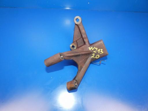 MERCEDES E KLASA W213 2.0 CDI holder holder of the engine